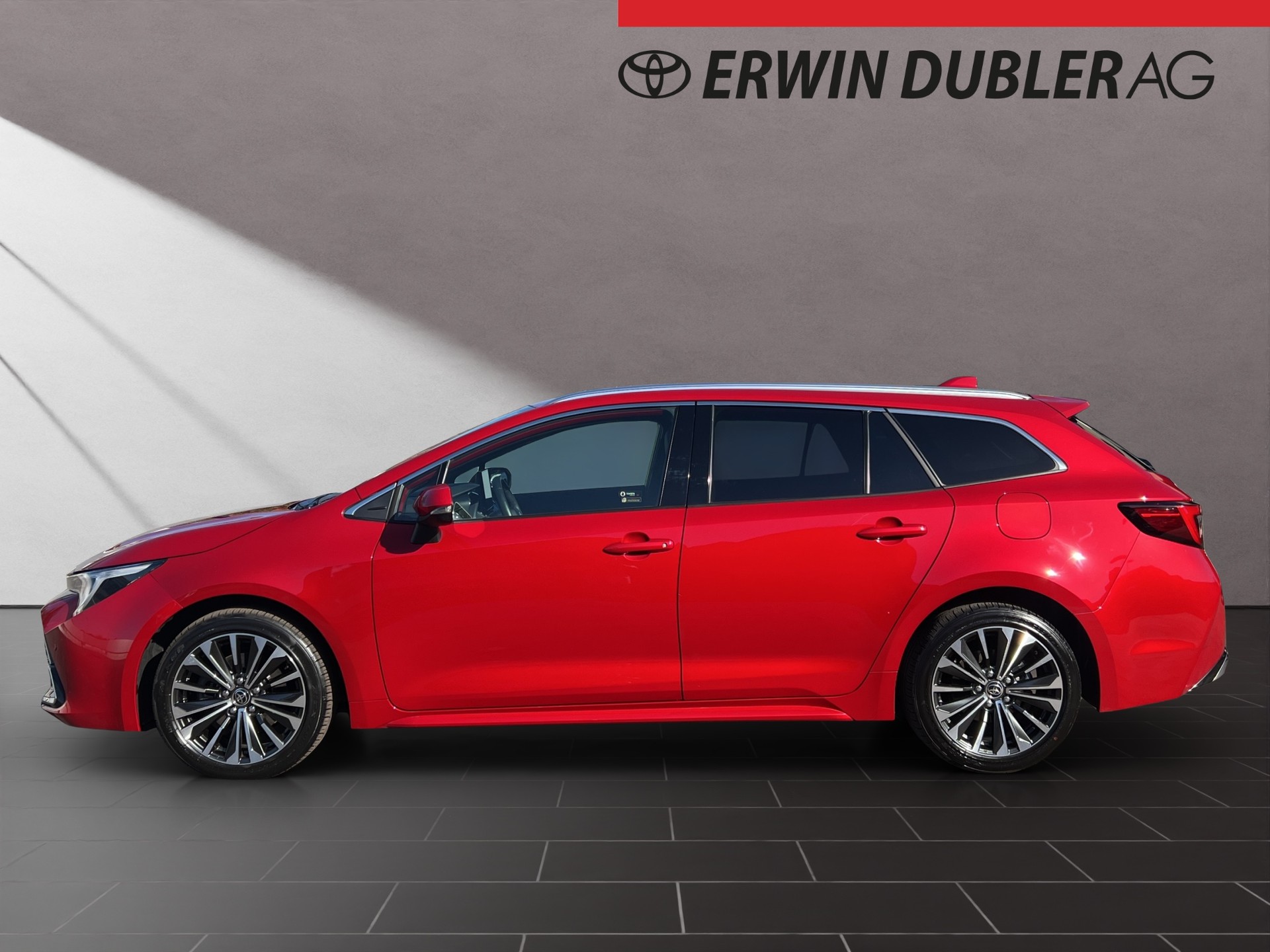 TOYOTA Corolla 2.0 HSD Trend-image-1