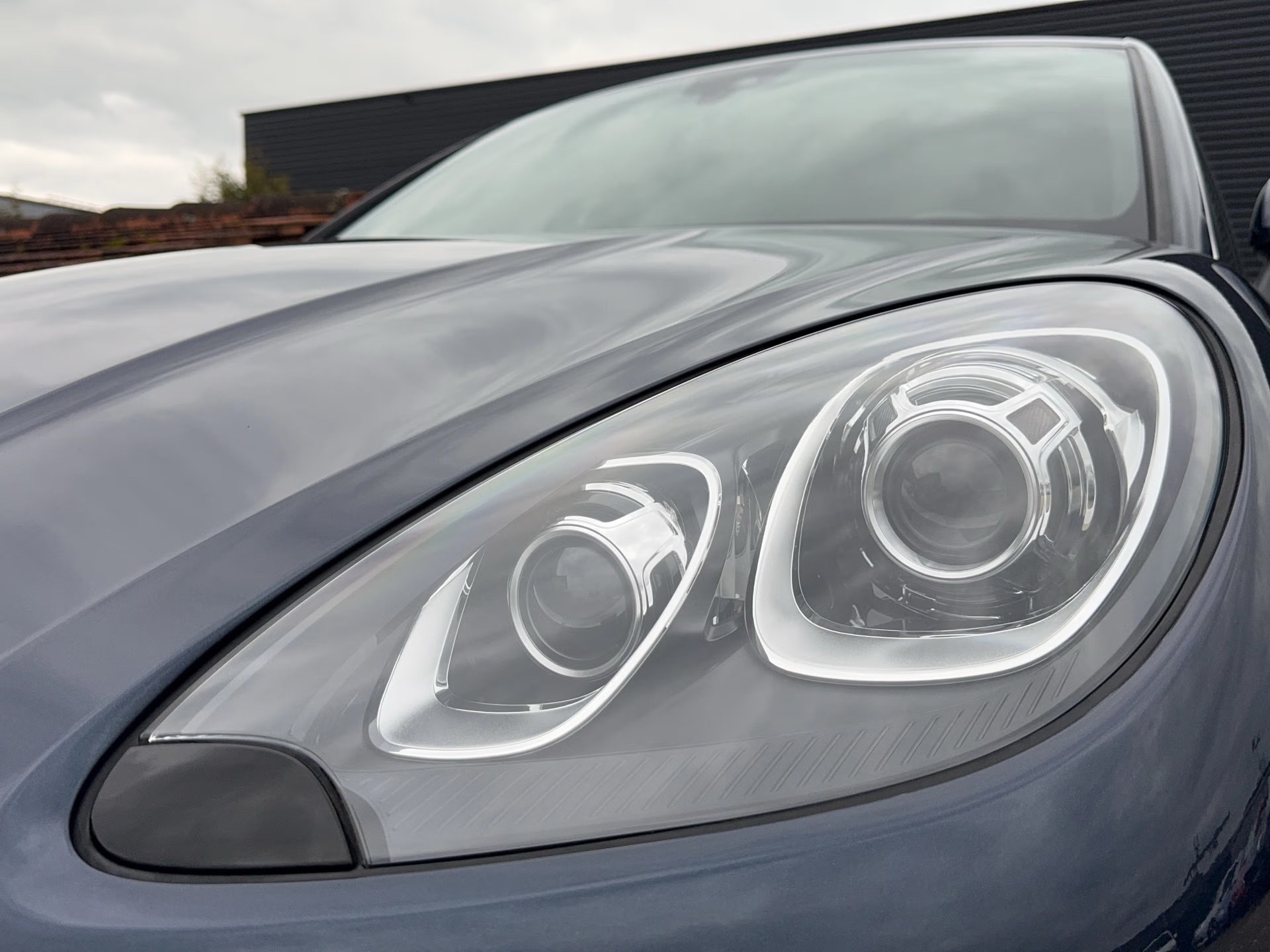 PORSCHE 3.0 V6 S Diesel-image-4