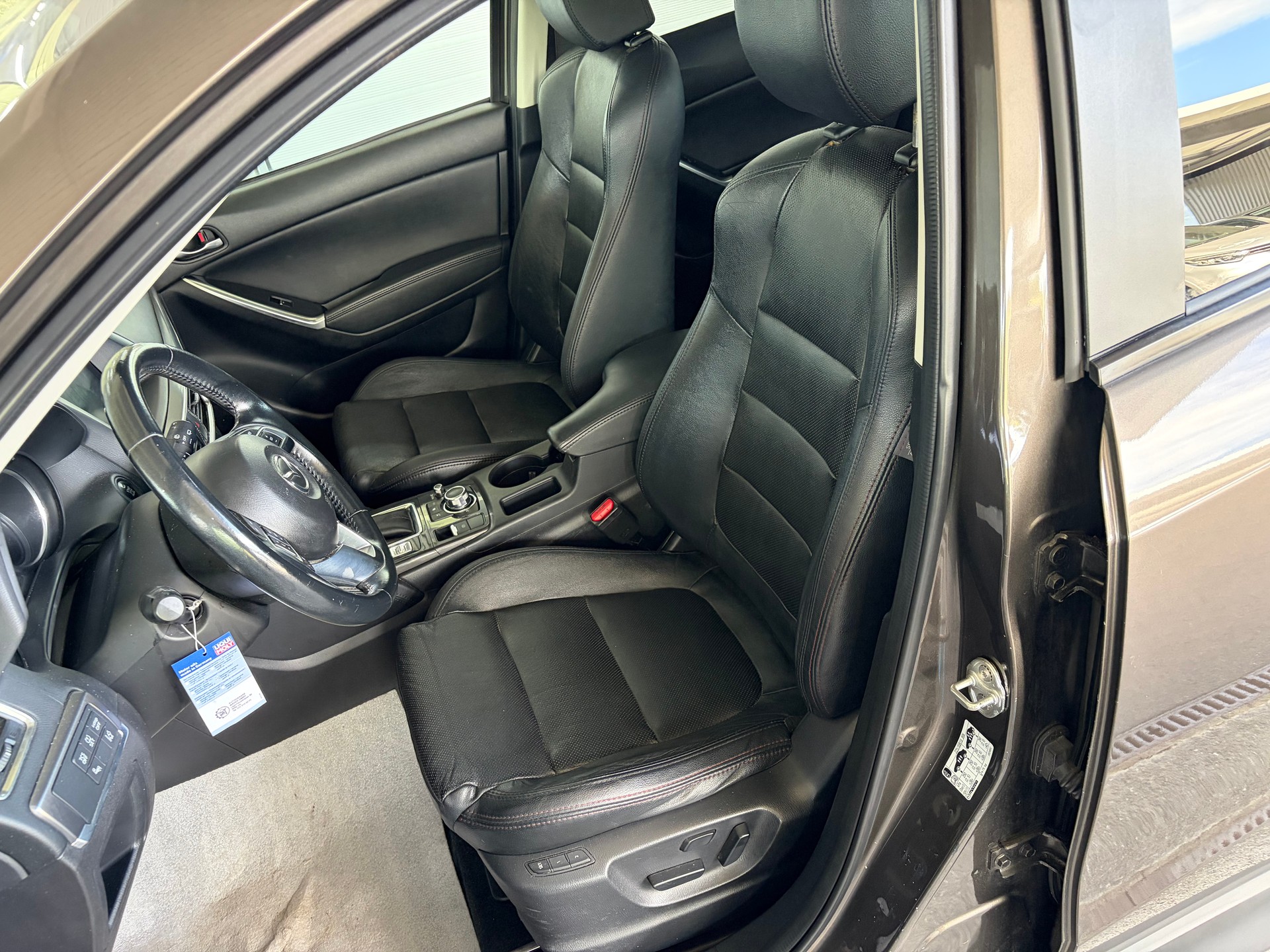 MAZDA CX-5 2.5 Revolution AWD Skyactive-G Automatic-image-6
