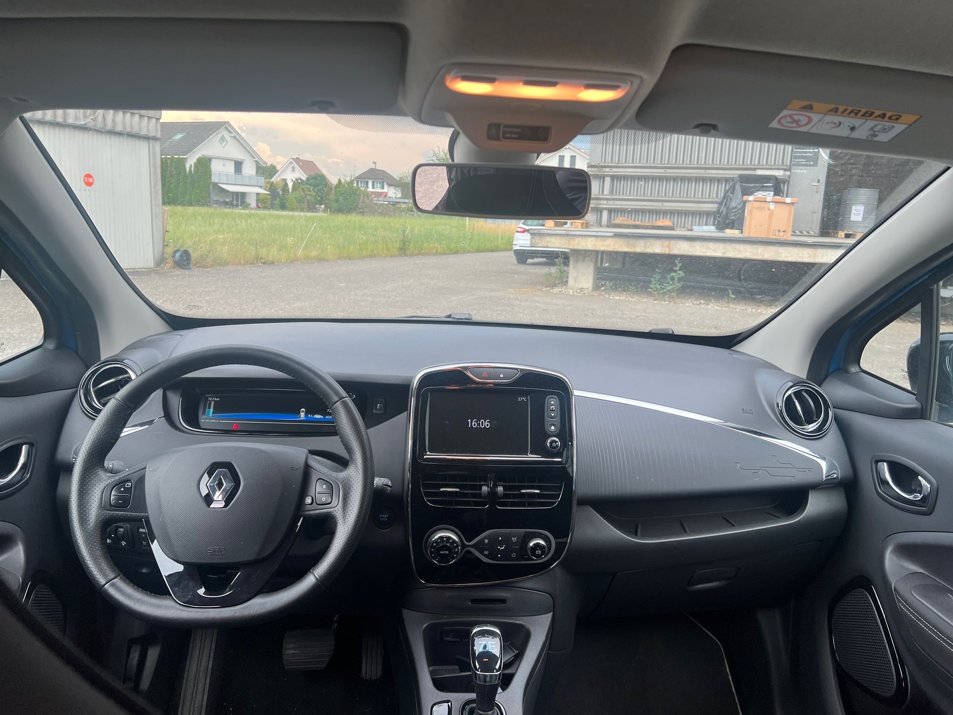 RENAULT Zoe Limited R110 (incl. Batterie)-image-8