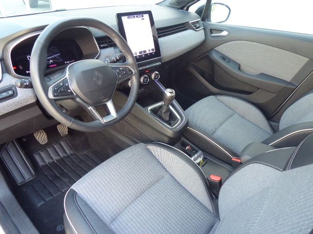 RENAULT Clio 1.0 Techno-image-3