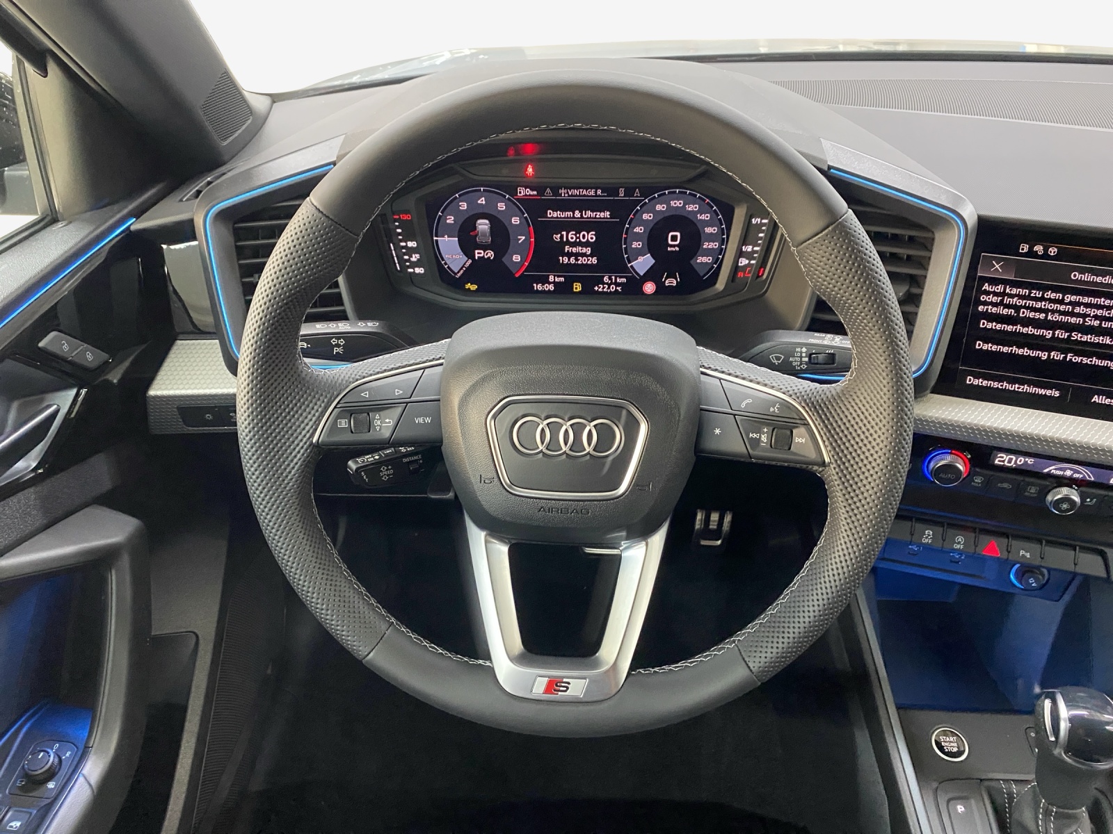 AUDI A1 Sportback 30 TFSI S Line S-tronic-image-9