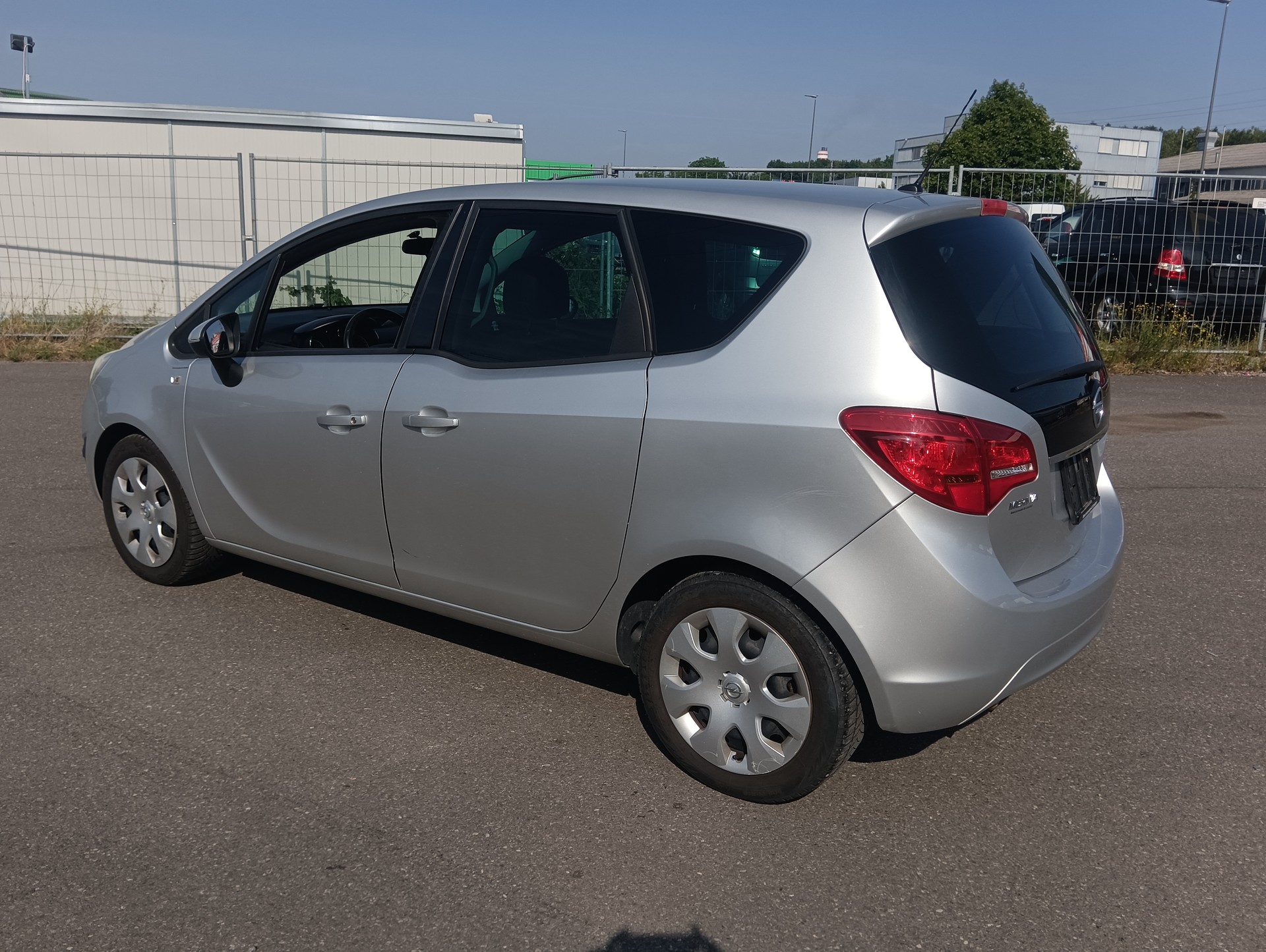 OPEL Meriva 1.4 Turbo Enjoy-image-2