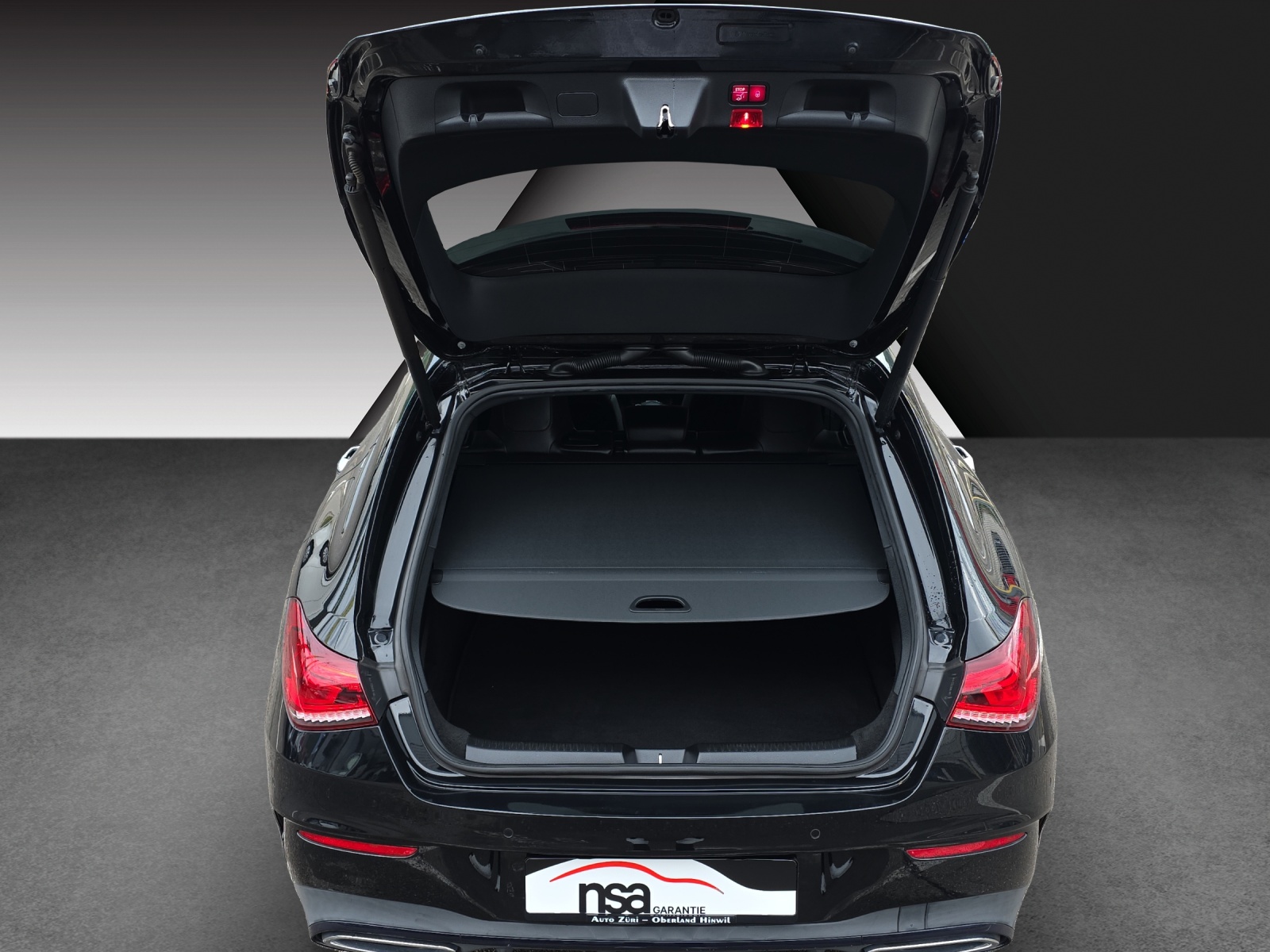 MERCEDES-BENZ CLA Shooting Brake 200 AMG Line 7G-DCT-image-6