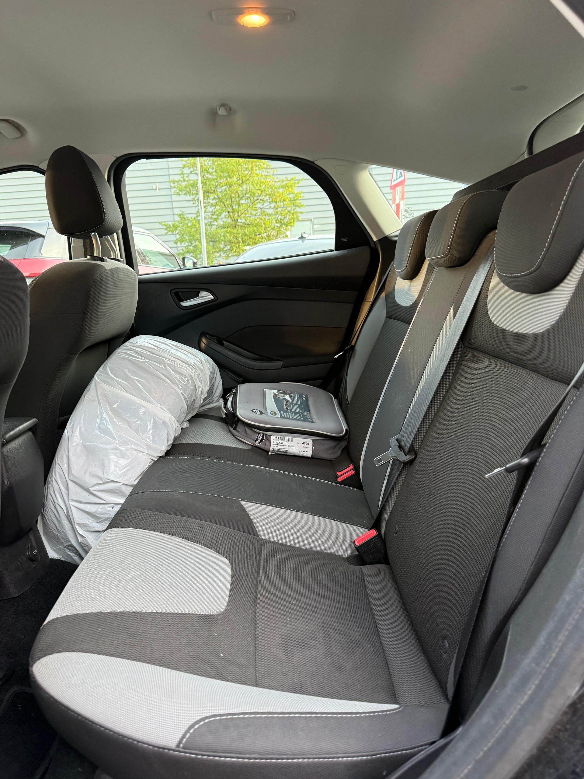 FORD Focus 1.0 SCTi Trend-image-5