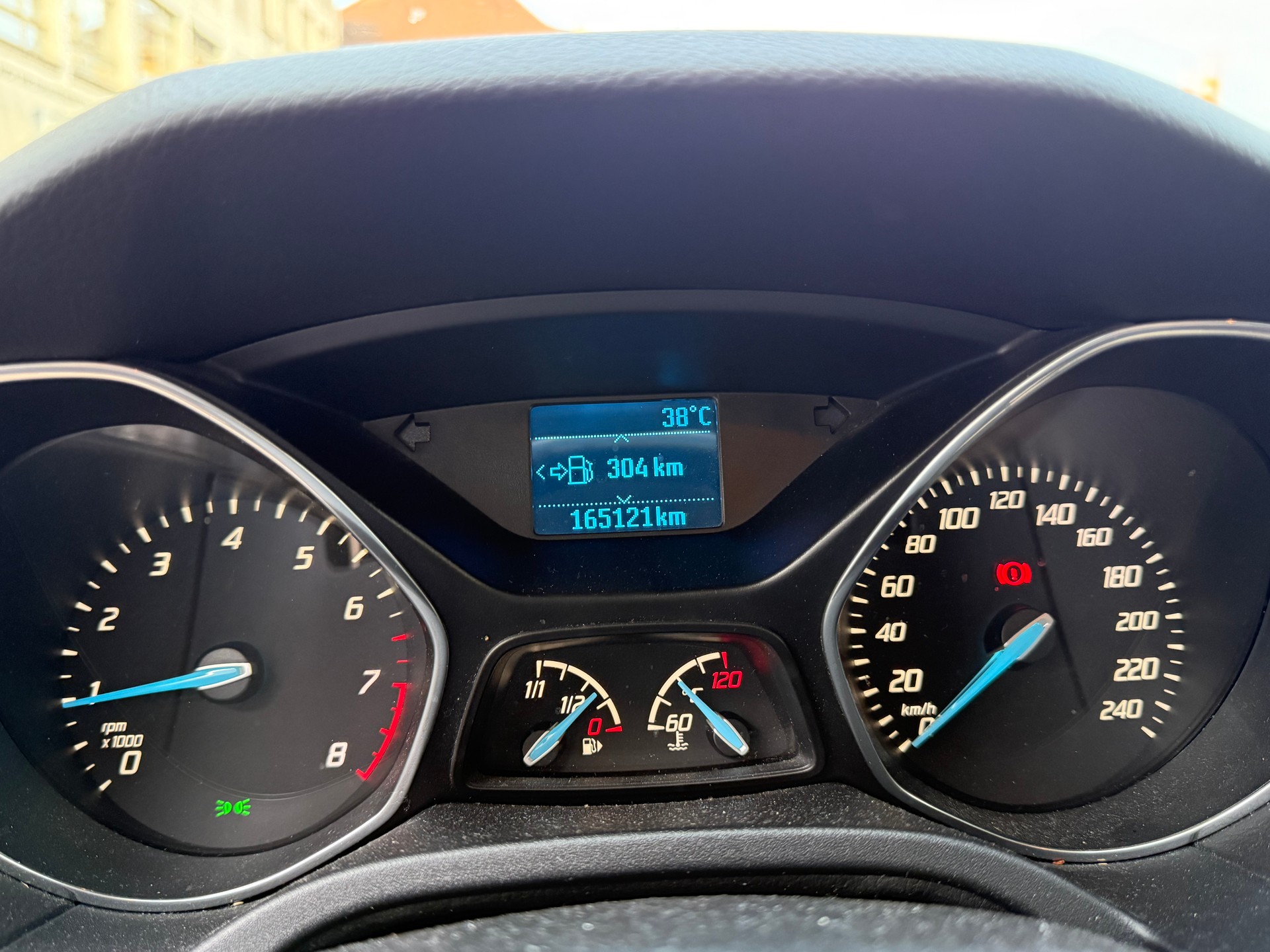 FORD Focus 1.0 SCTi Trend-image-8