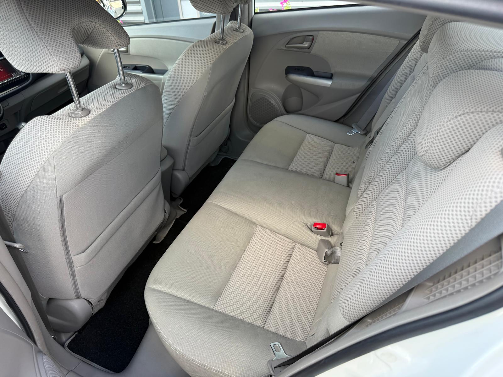 HONDA Insight 1.3i Hybrid Elegance CVT-image-9