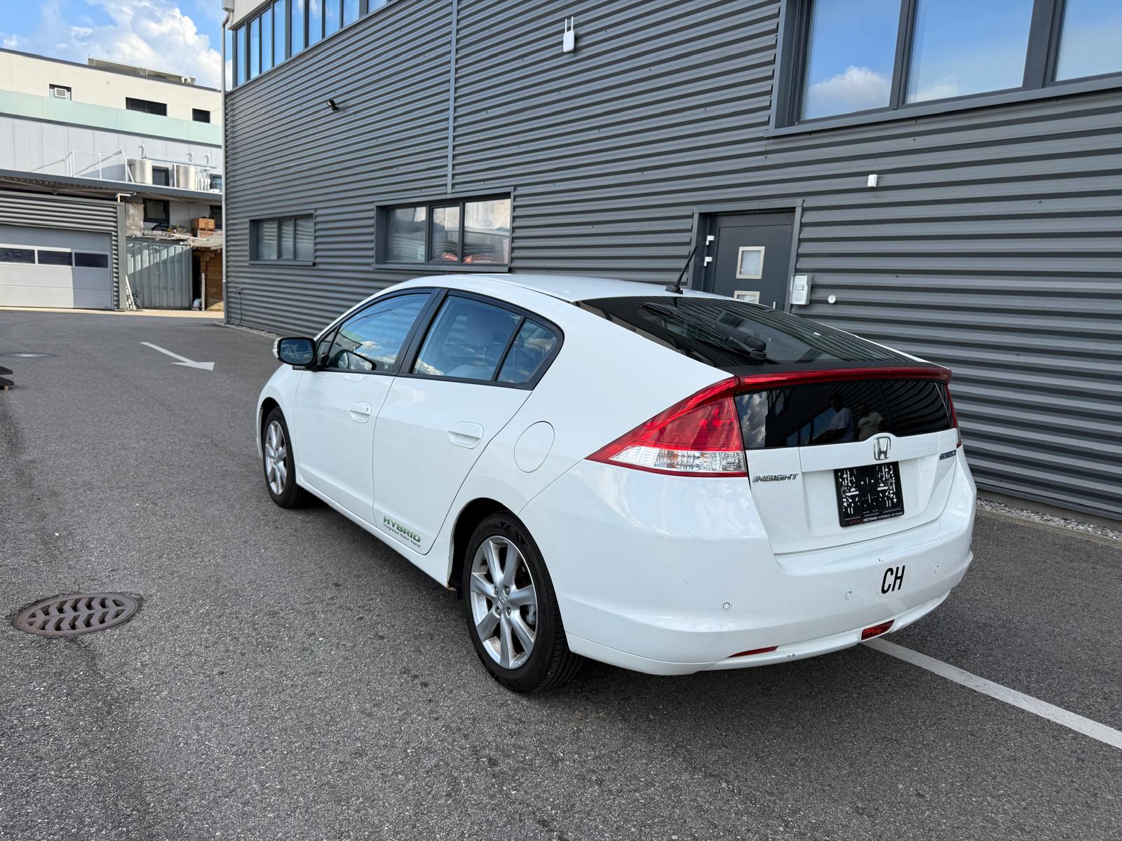HONDA Insight 1.3i Hybrid Elegance CVT-image-3