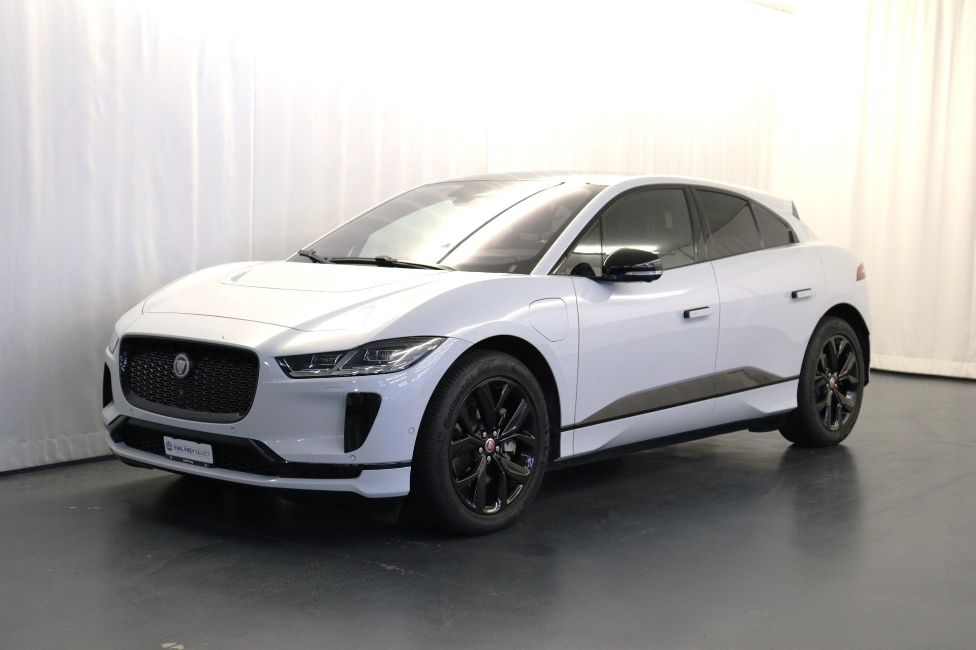 JAGUAR I-Pace EV400 Black AWD-image-1