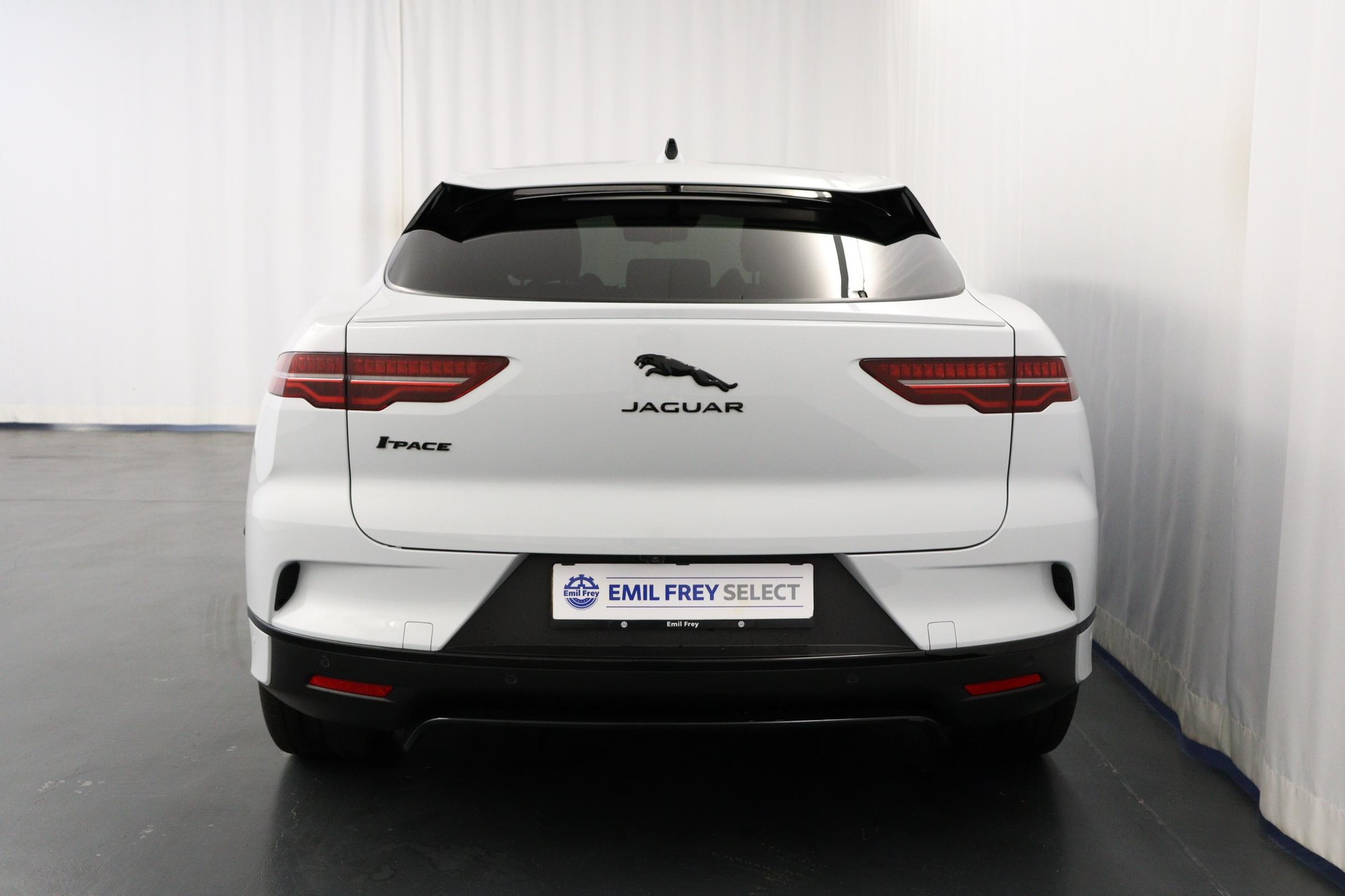 JAGUAR I-Pace EV400 Black AWD-image-11