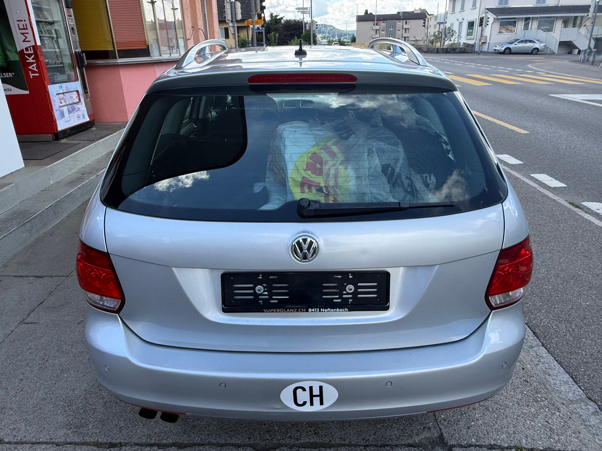 VW Golf Variant 1.4 TSI Trendline DSG-image-4