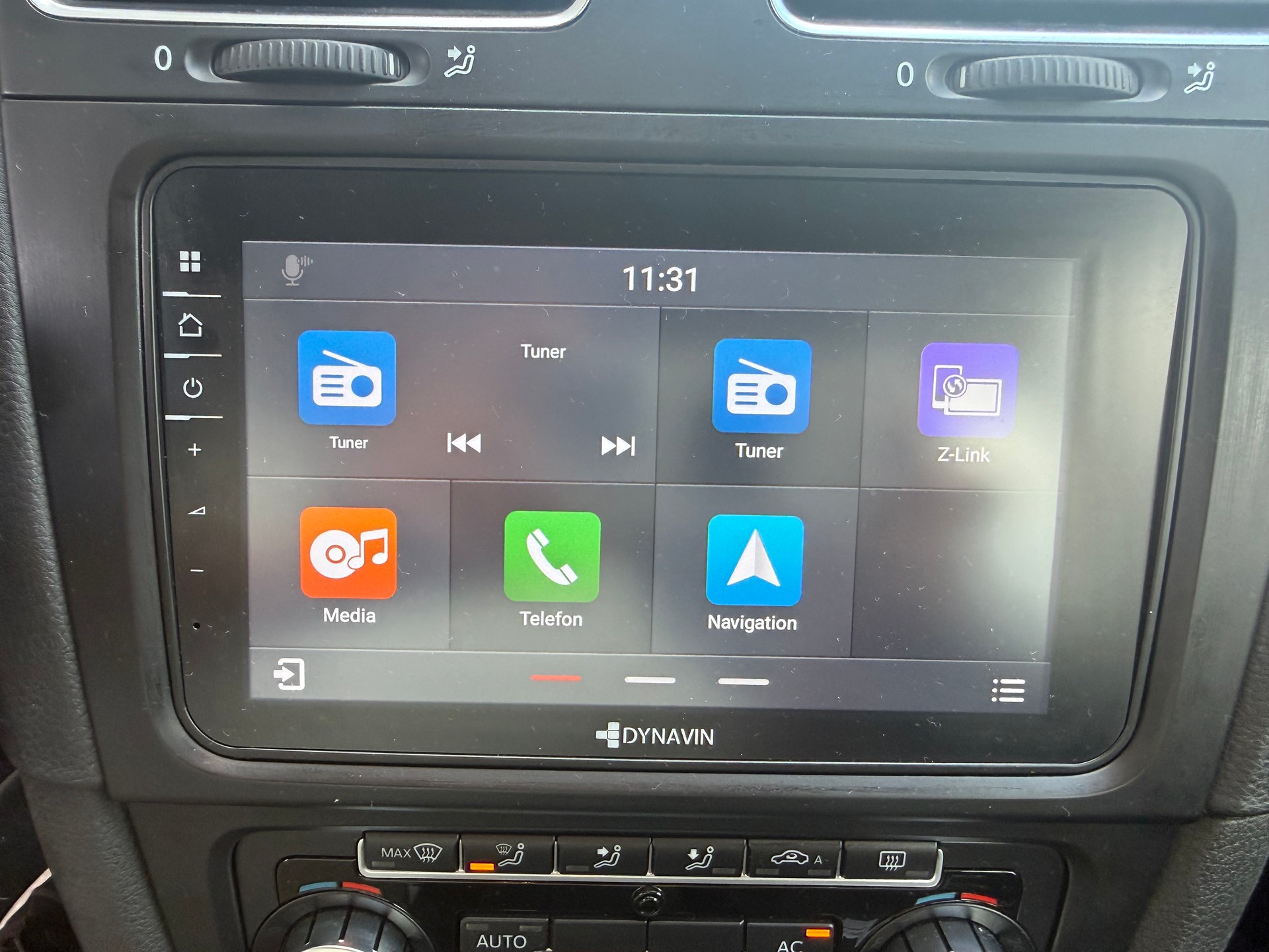 VW Golf Variant 1.4 TSI Trendline DSG-image-19