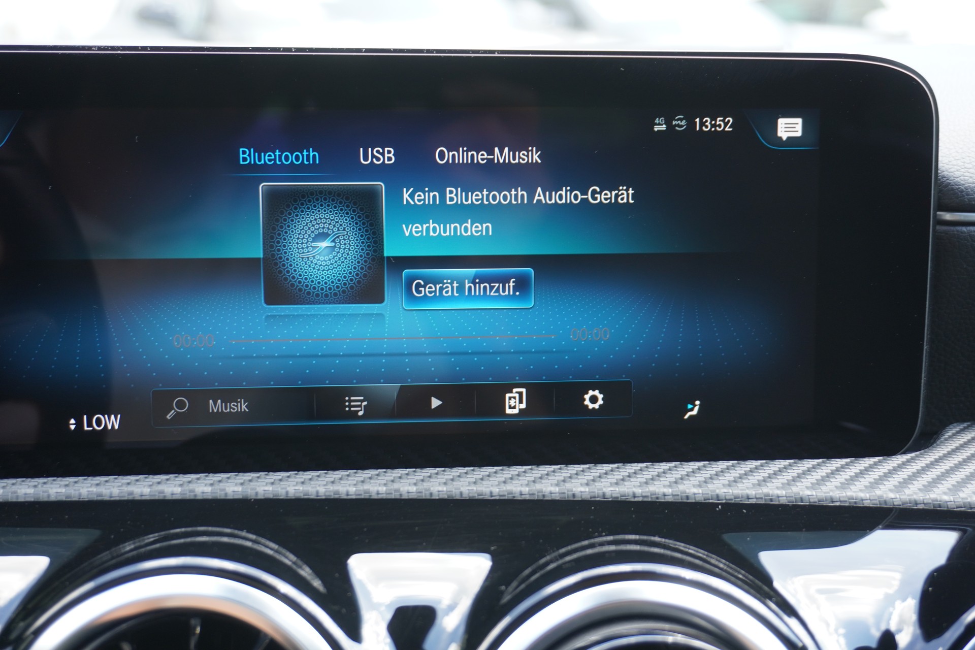 MERCEDES-BENZ A 180 Style 7G-DCT-image-22