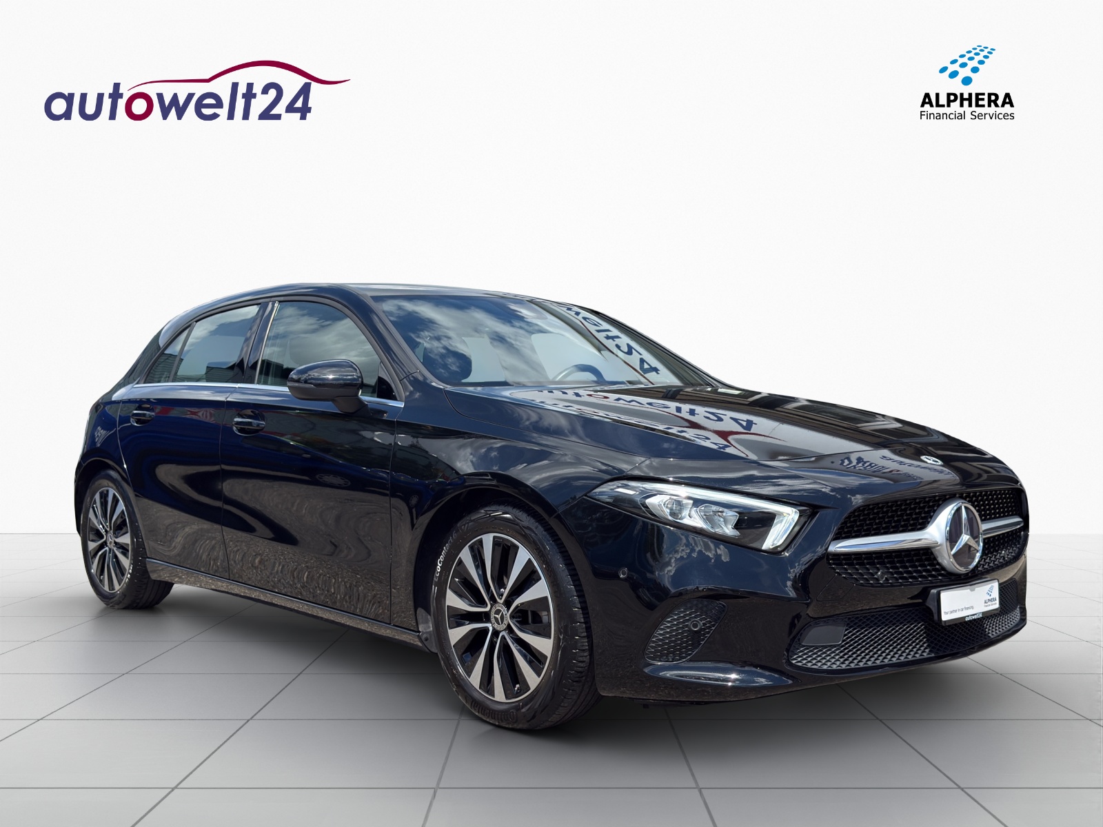 MERCEDES-BENZ A 180 Style 7G-DCT-showroom-element-2