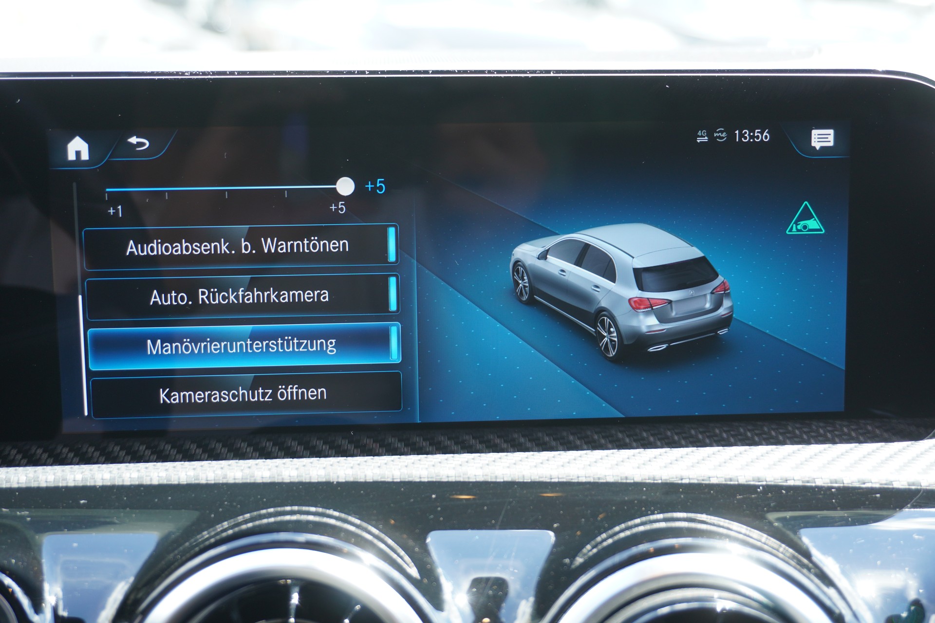 MERCEDES-BENZ A 180 Style 7G-DCT-image-24