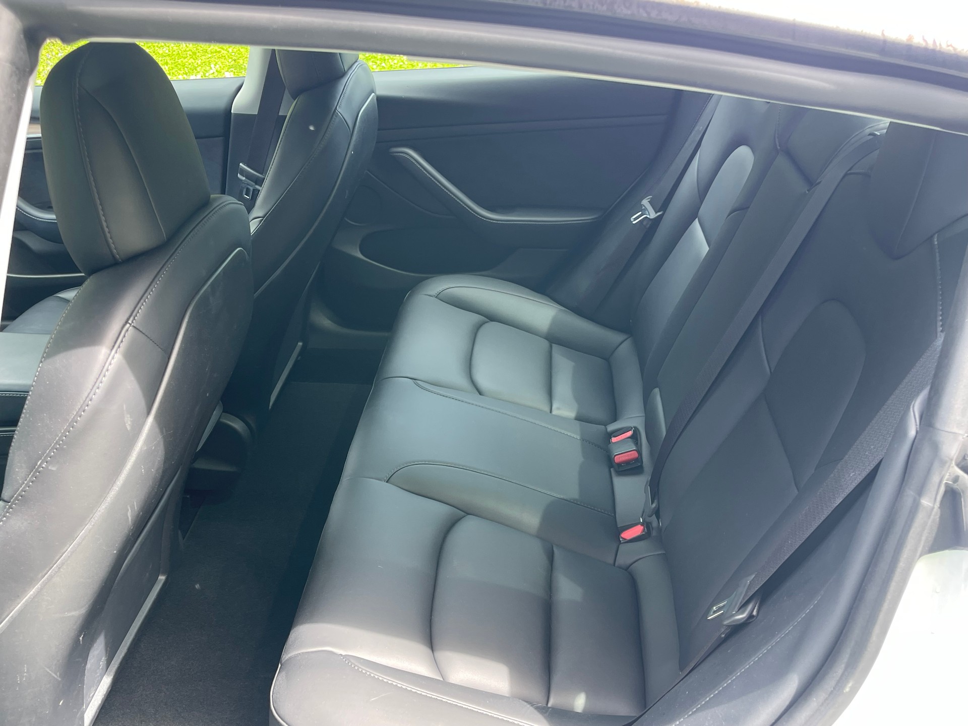 TESLA Model 3 Long Range Dual Motor AWD-image-11