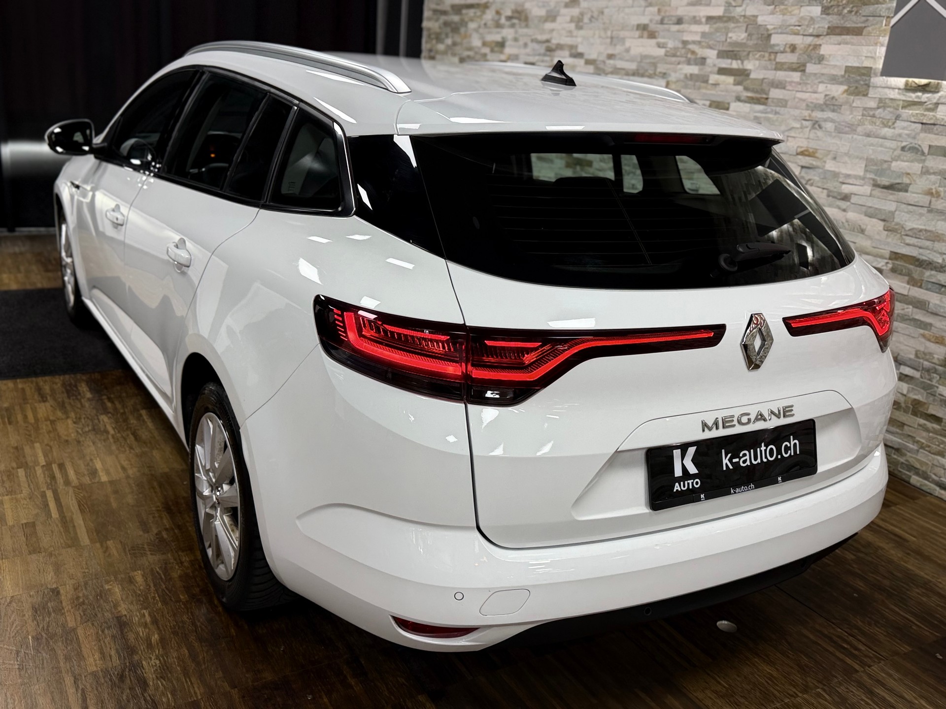 RENAULT Mégane Grandtour 1.5 dCi Business EDC-image-1