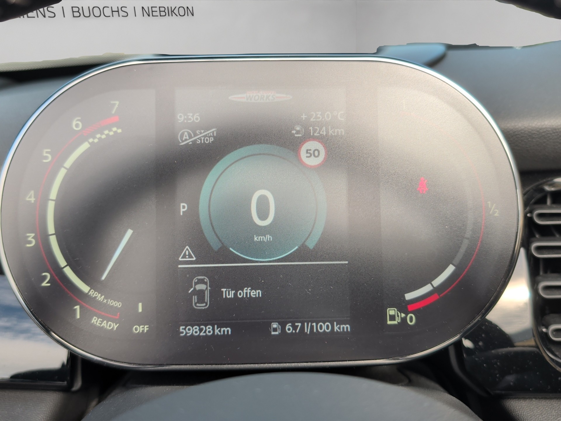 MINI Cooper John Cooper Works Cabriolet Steptronic-image-12