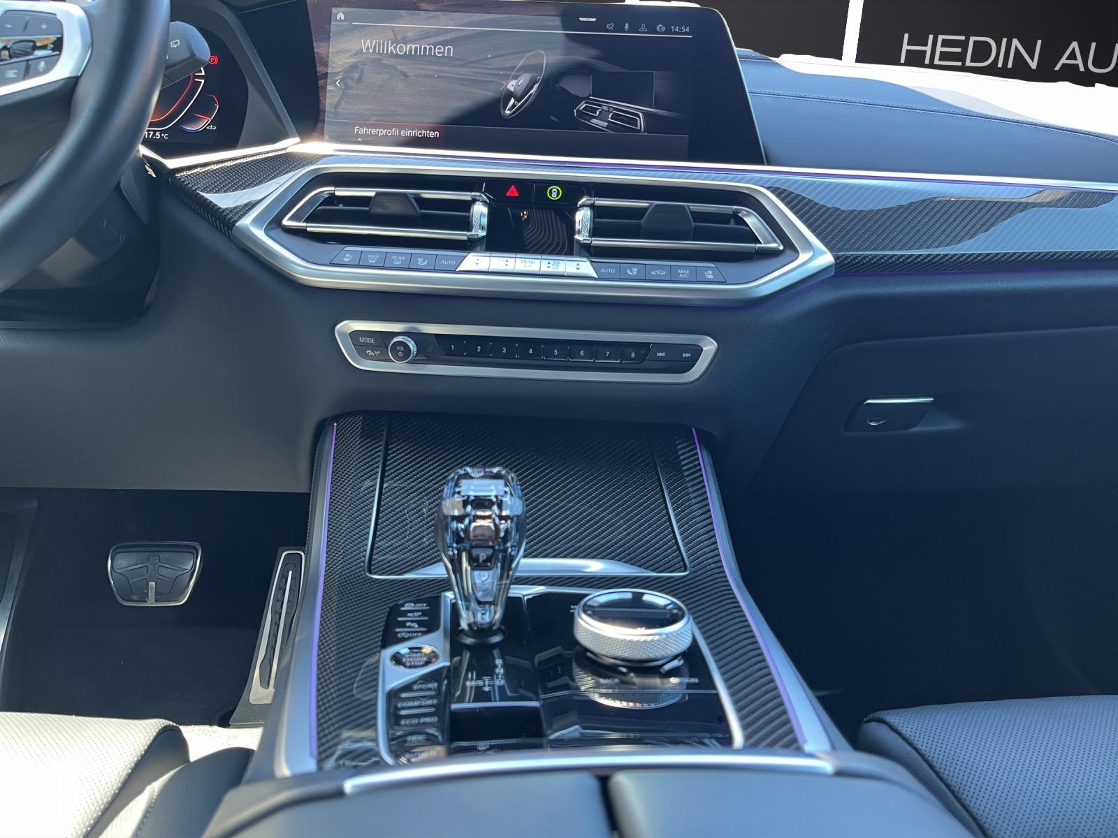 BMW X5 M50i xDrive-image-12