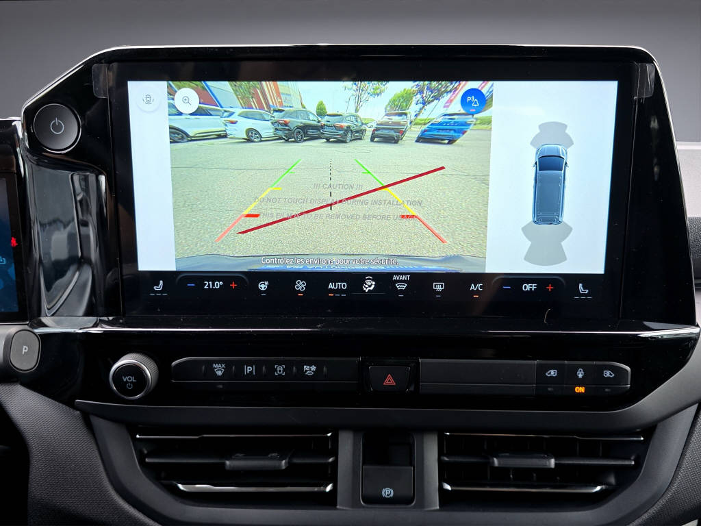FORD E-Tourneo C bus 340 L2 Titanium-image-15