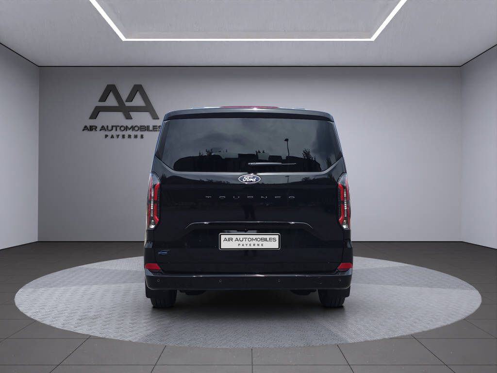 FORD E-Tourneo C bus 340 L2 Titanium-image-6