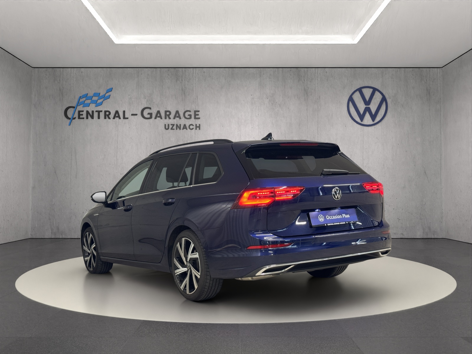 VW Golf Variant 2.0 TSI Style DSG 4Motion-showroom-element-2