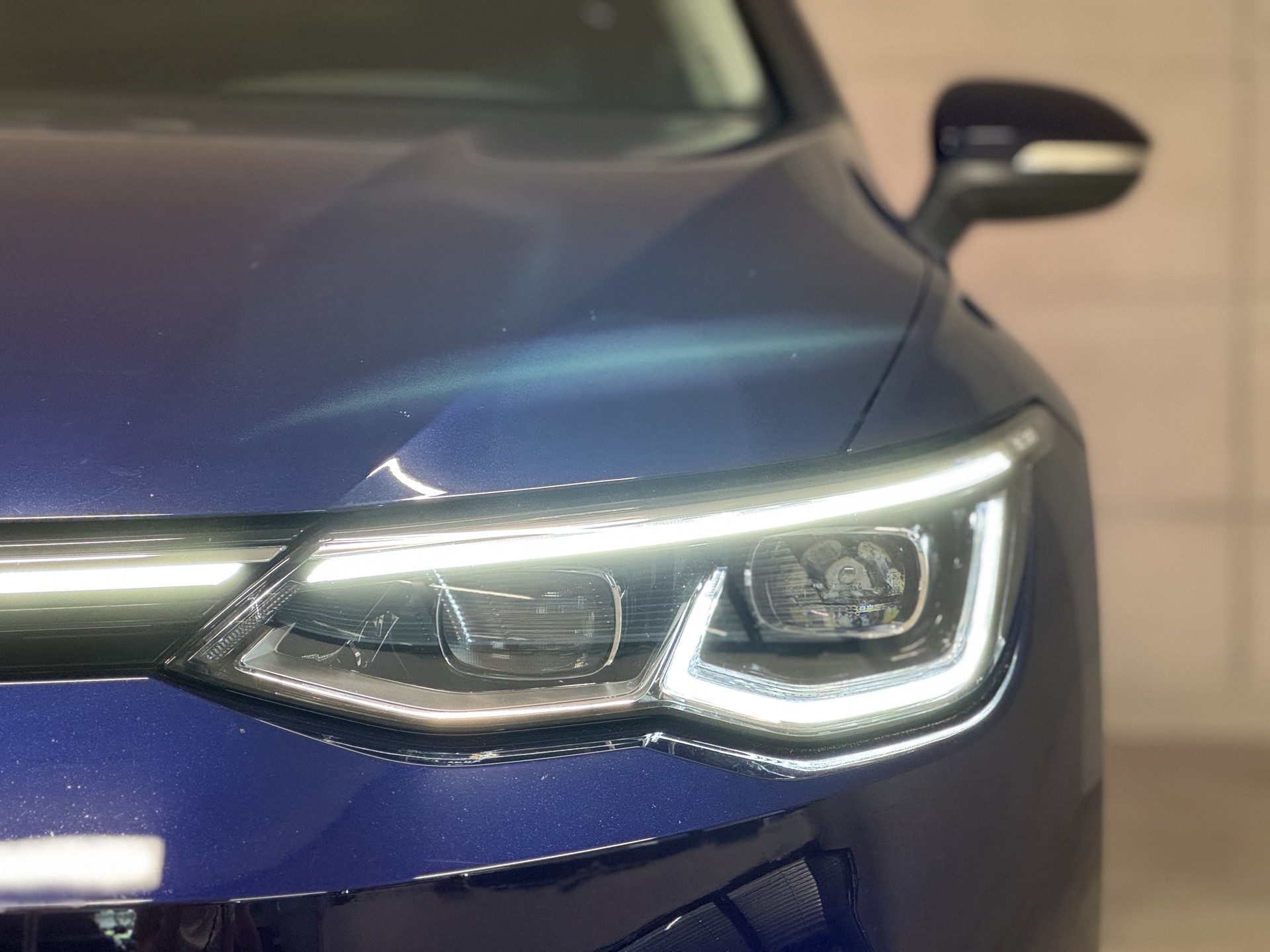 VW Golf Variant 2.0 TSI Style DSG 4Motion-image-5