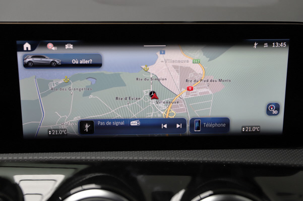 MERCEDES-BENZ A 220 4Matic 8G-DCT-image-14