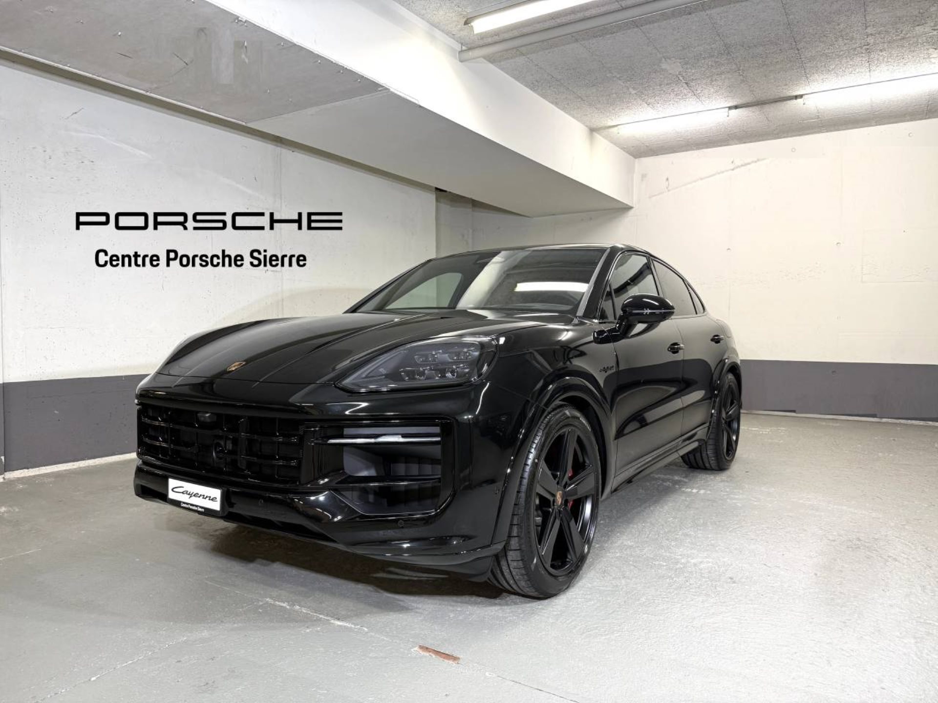 PORSCHE Cayenne S E-Hybrid Coupé Black Edition-image-0