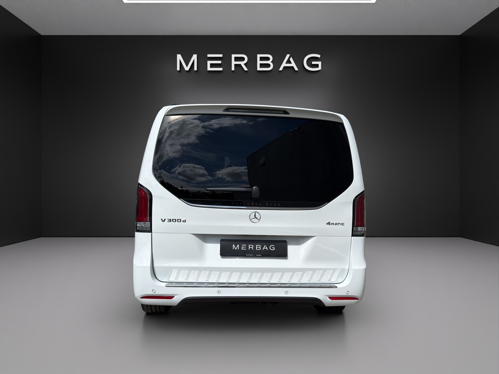 MERCEDES-BENZ Swiss Edition Exclusive-image-4