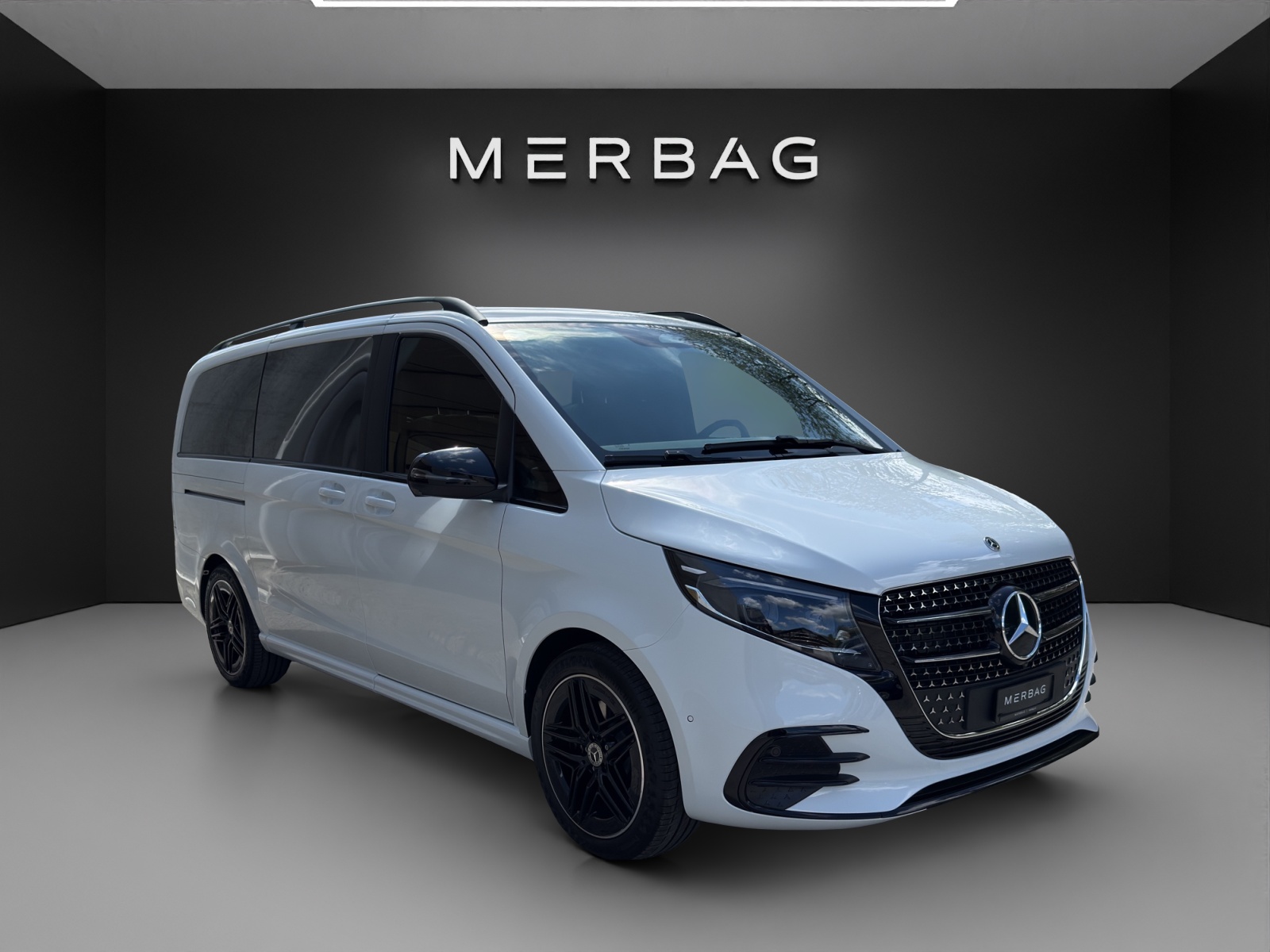 MERCEDES-BENZ Swiss Edition Exclusive-image-6