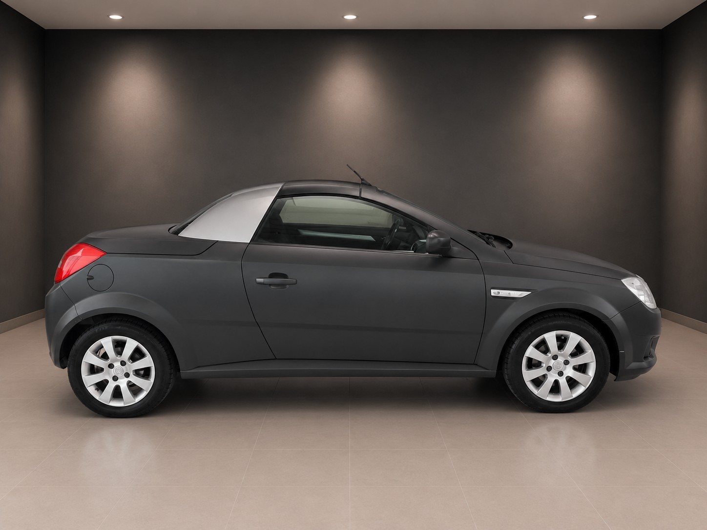 OPEL Tigra 1.8 Sport-image-6