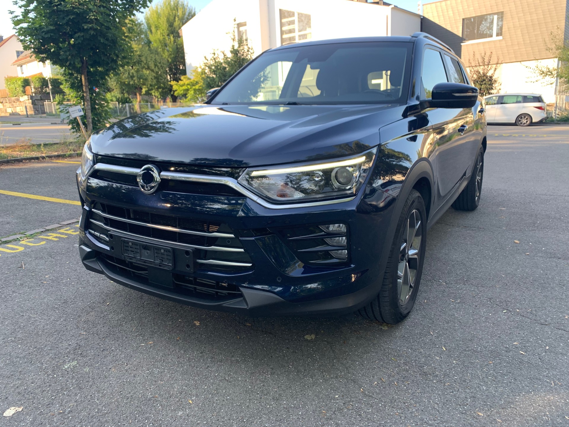 KGM-SsangYong Korando 1.6e Xdi Onyx 2WD Automat-showroom-element-1