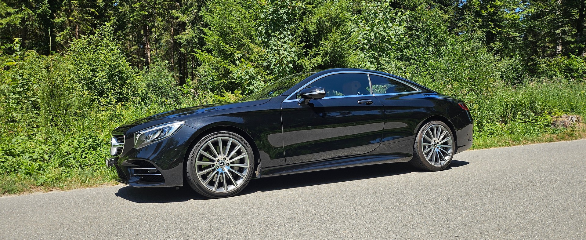MERCEDES-BENZ S 560 V8 AMG Line 4matic-image-1
