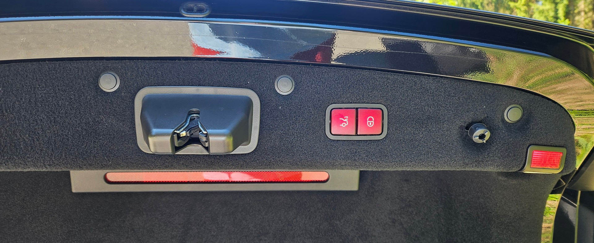 MERCEDES-BENZ S 560 V8 AMG Line 4matic-image-4