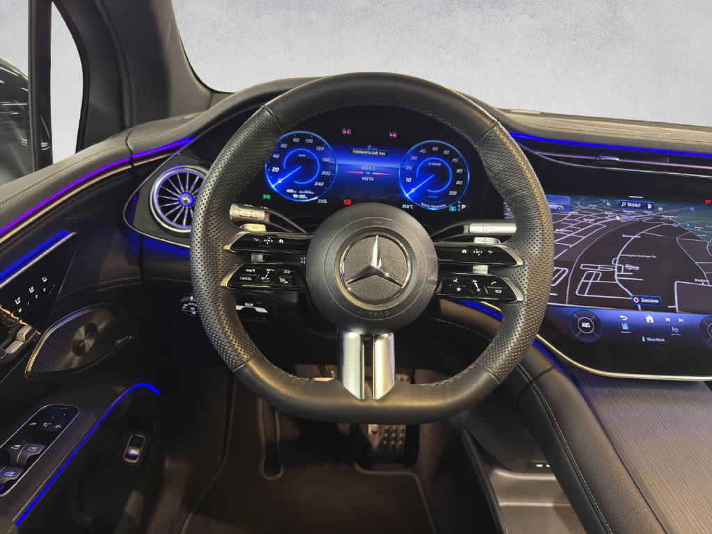 MERCEDES-BENZ EQS 580 SUV Release Edition AMG Line 4Matic-image-11