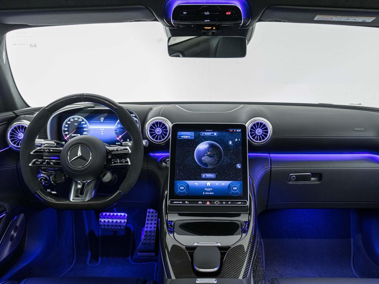 MERCEDES-BENZ AMG GT 63 4MATIC+ "Executive Edition"-image-11