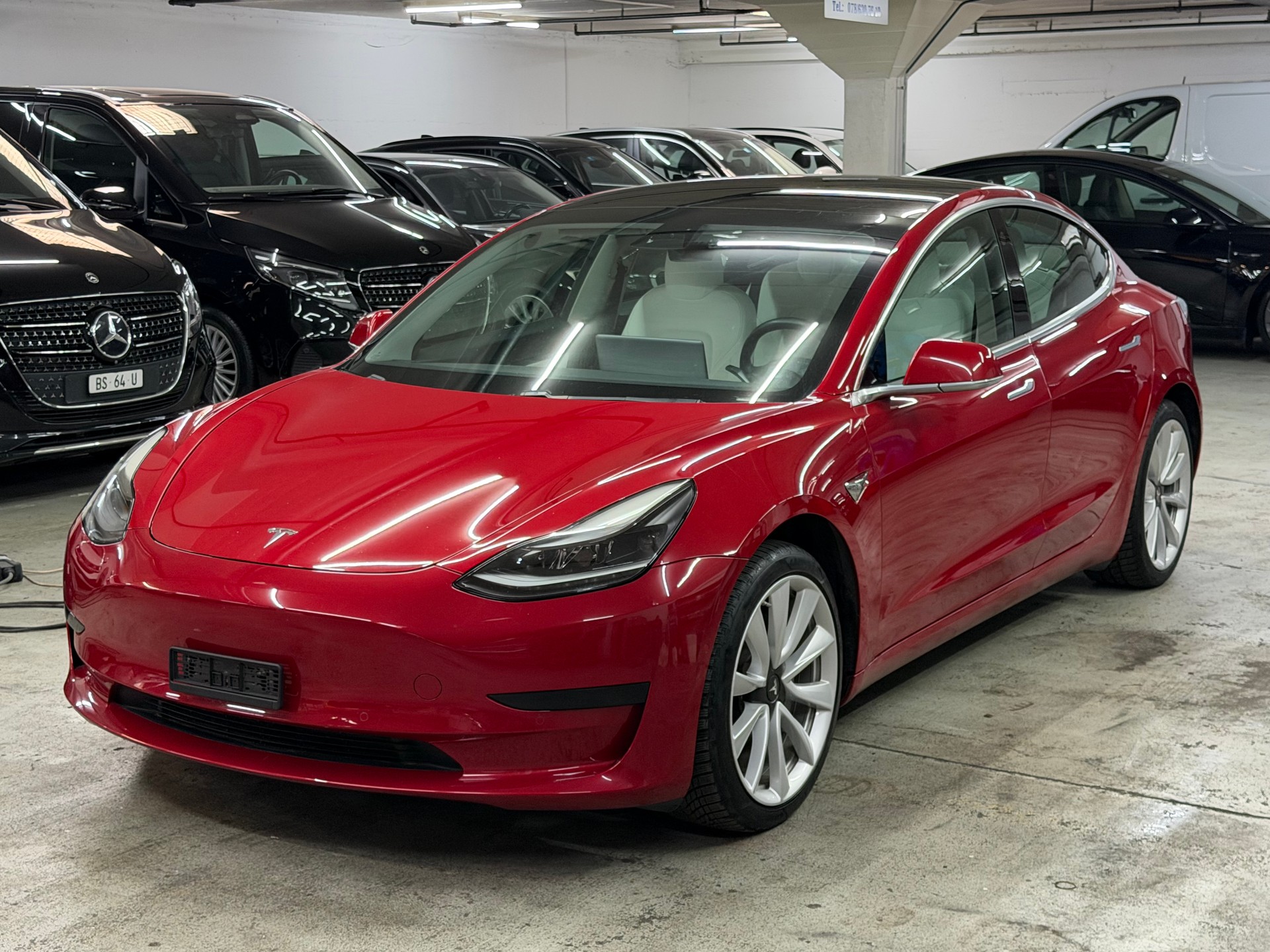 TESLA Model 3 Standard Range Plus-image-0