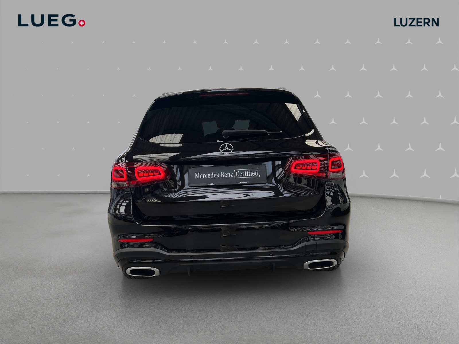 MERCEDES-BENZ GLC 200 AMG Line 4Matic 9G-Tronic-image-3