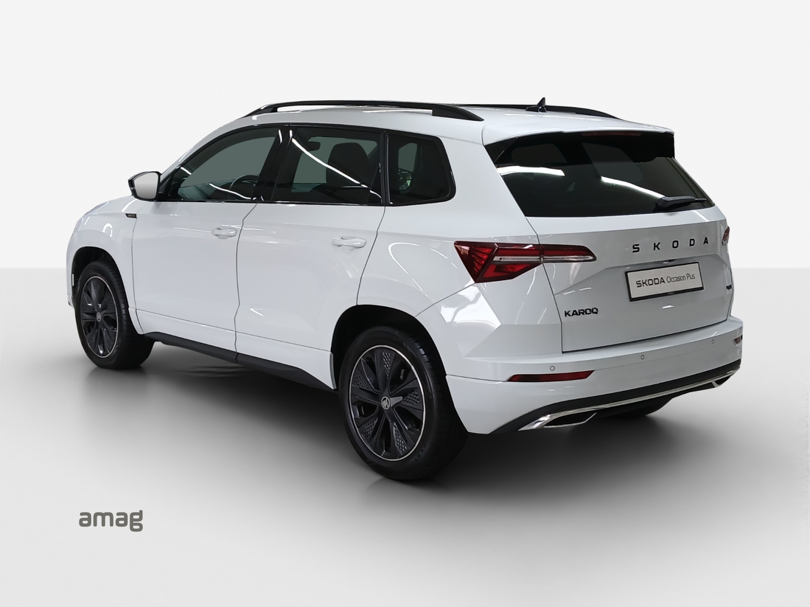 SKODA Karoq 2.0 TSI SportLine 4x4 DSG-image-2