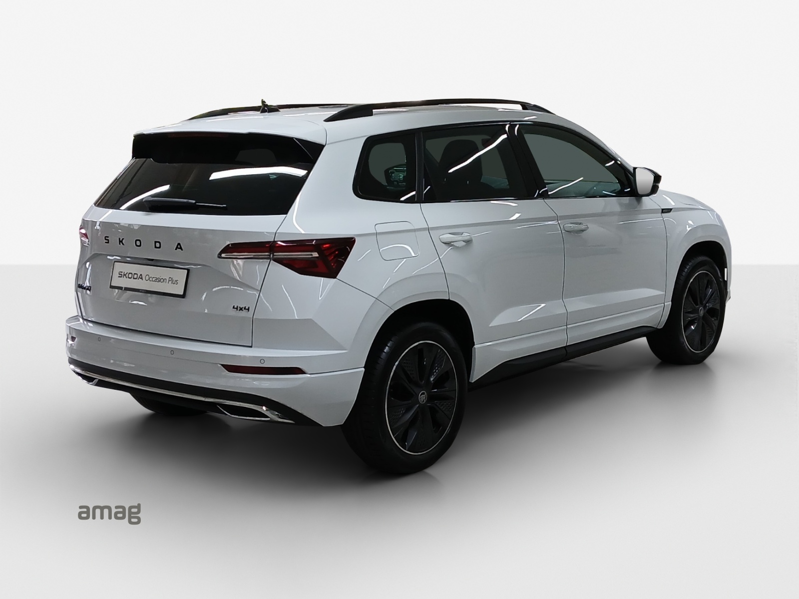 SKODA Karoq 2.0 TSI SportLine 4x4 DSG-image-4