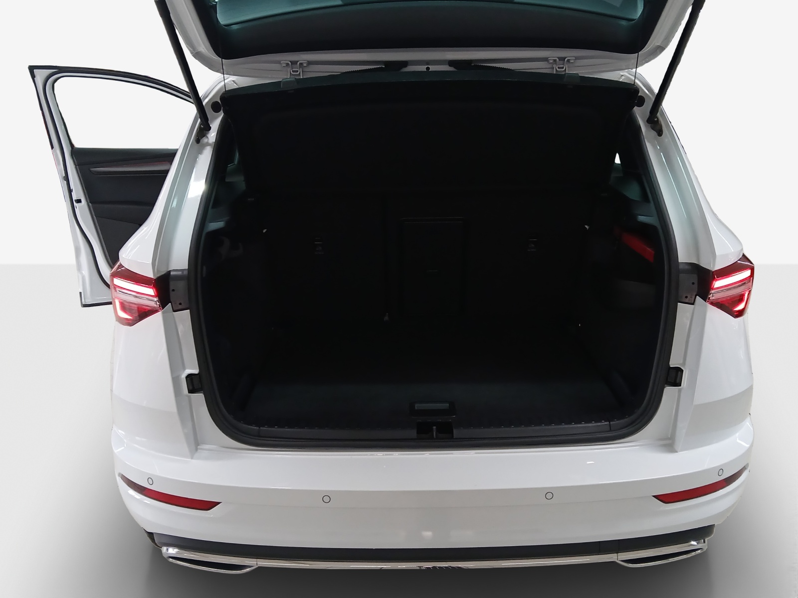 SKODA Karoq 2.0 TSI SportLine 4x4 DSG-image-12