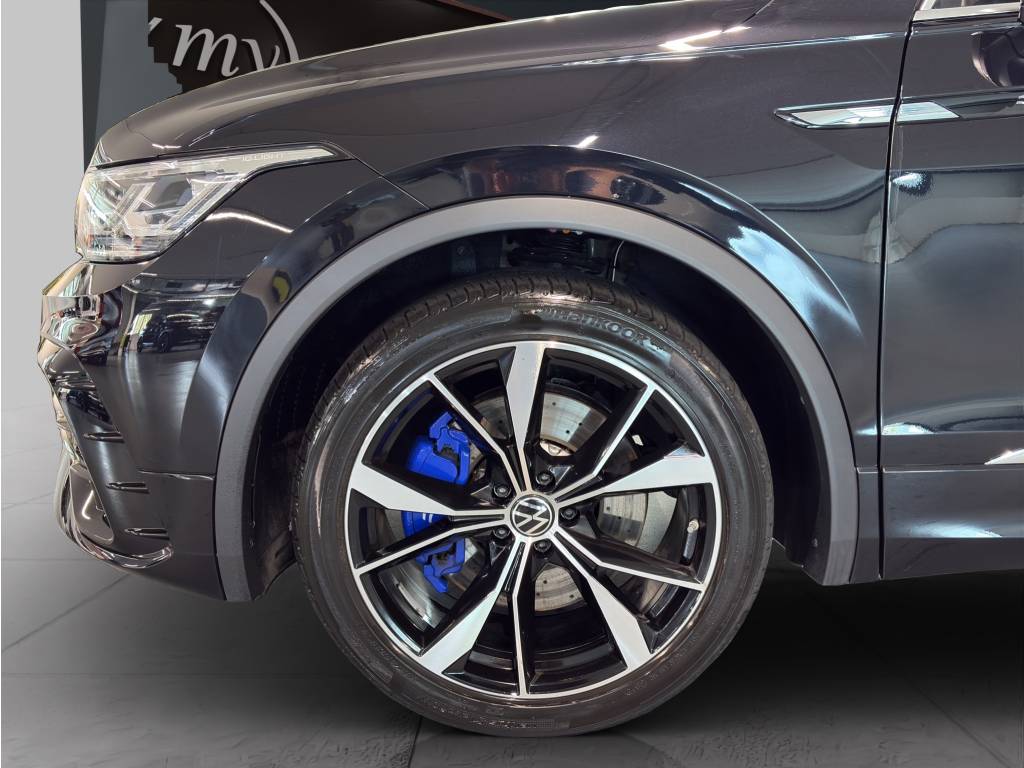 VW Tiguan 2.0TSI R 4Motion DSG-image-15