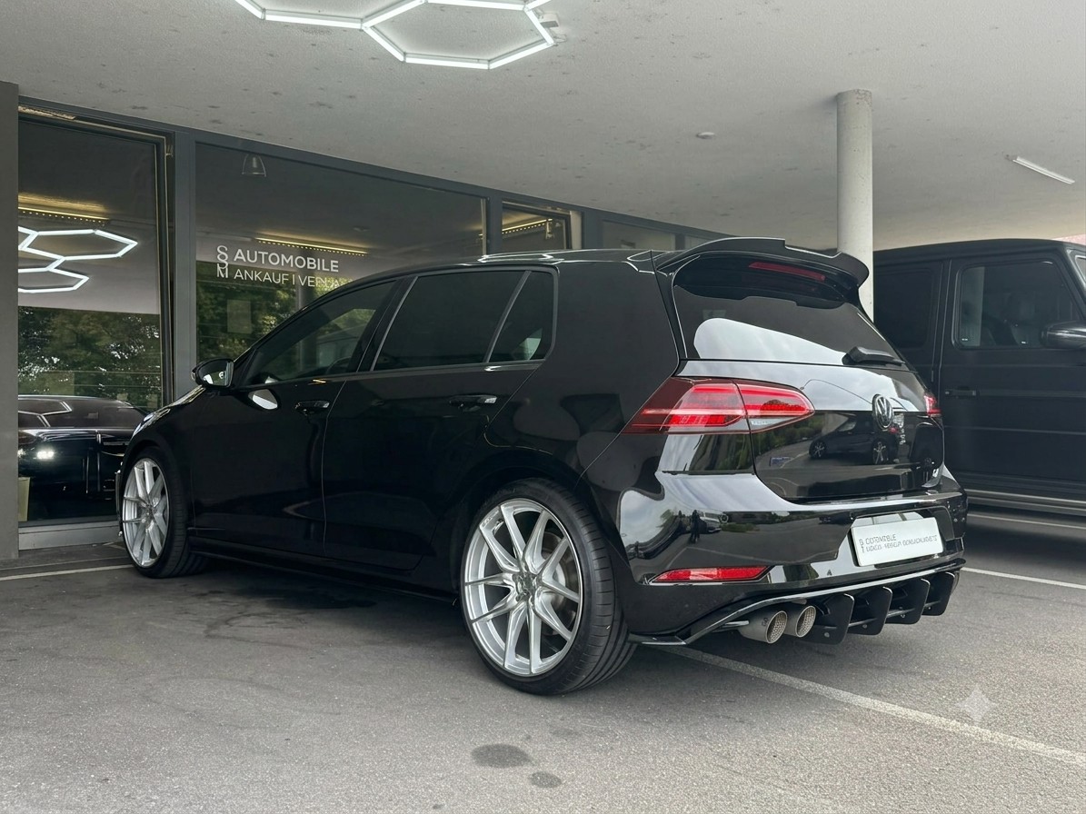VW Golf 2.0 TSI R *Akrapovic* *Rear View* *ACC* 4Motion DSG-image-8