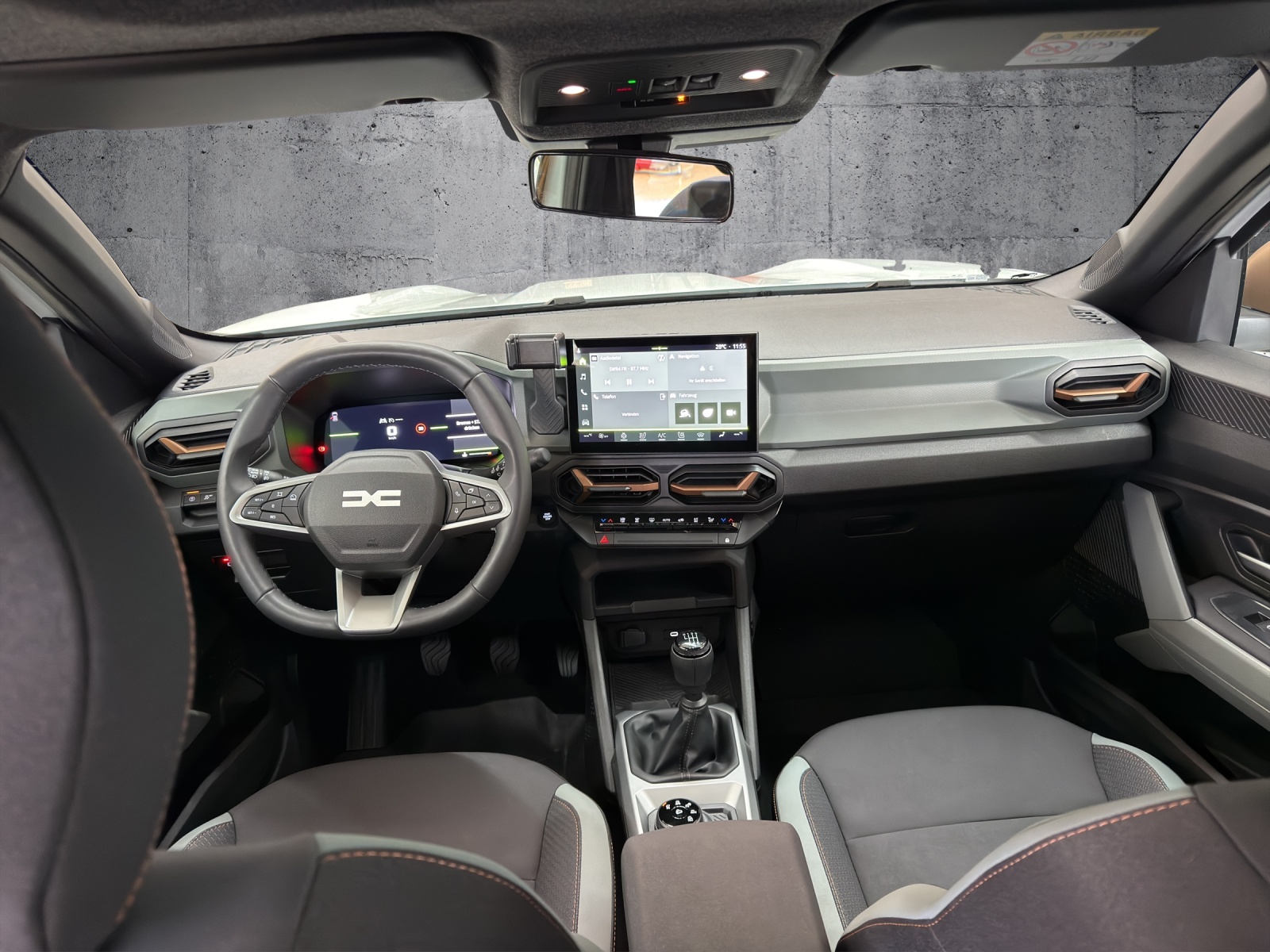 DACIA Bigster TCe 130 48V Extreme 4x4 *mit Anhängerkupplung*-image-20