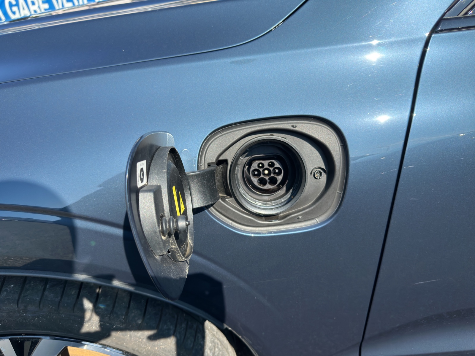 Image VOLVO XC60 XC60 2.0 T6 TE Ultimate Dark eAWD