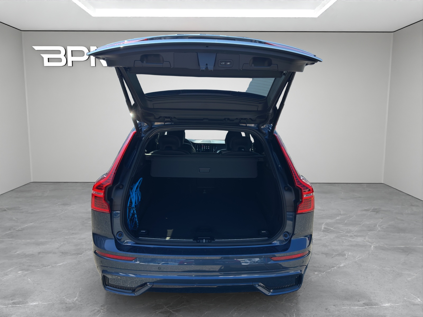 VOLVO XC60 2.0 T6 TE Ultimate Dark eAWD-image-11