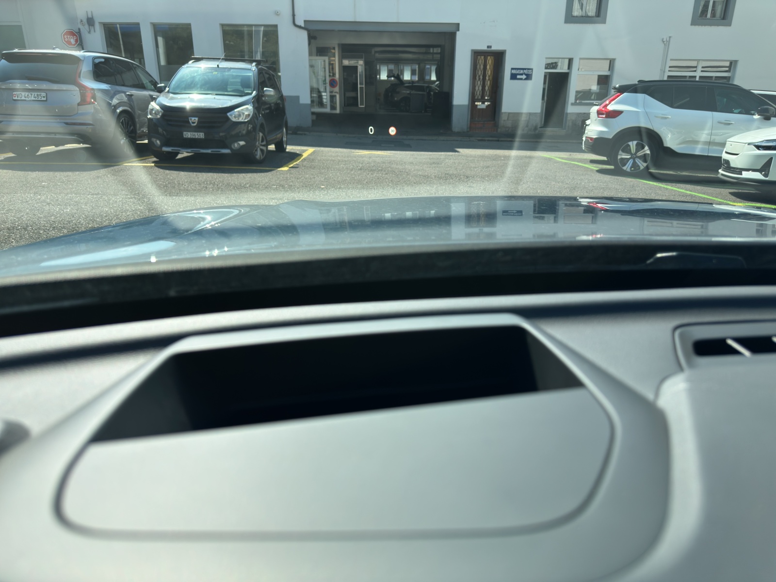 VOLVO XC60 2.0 T6 TE Ultimate Dark eAWD-image-20