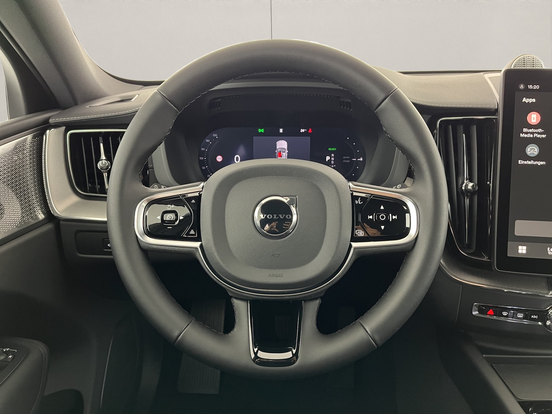 VOLVO XC60 2.0 T8 TE Black Edition eAWD-image-10