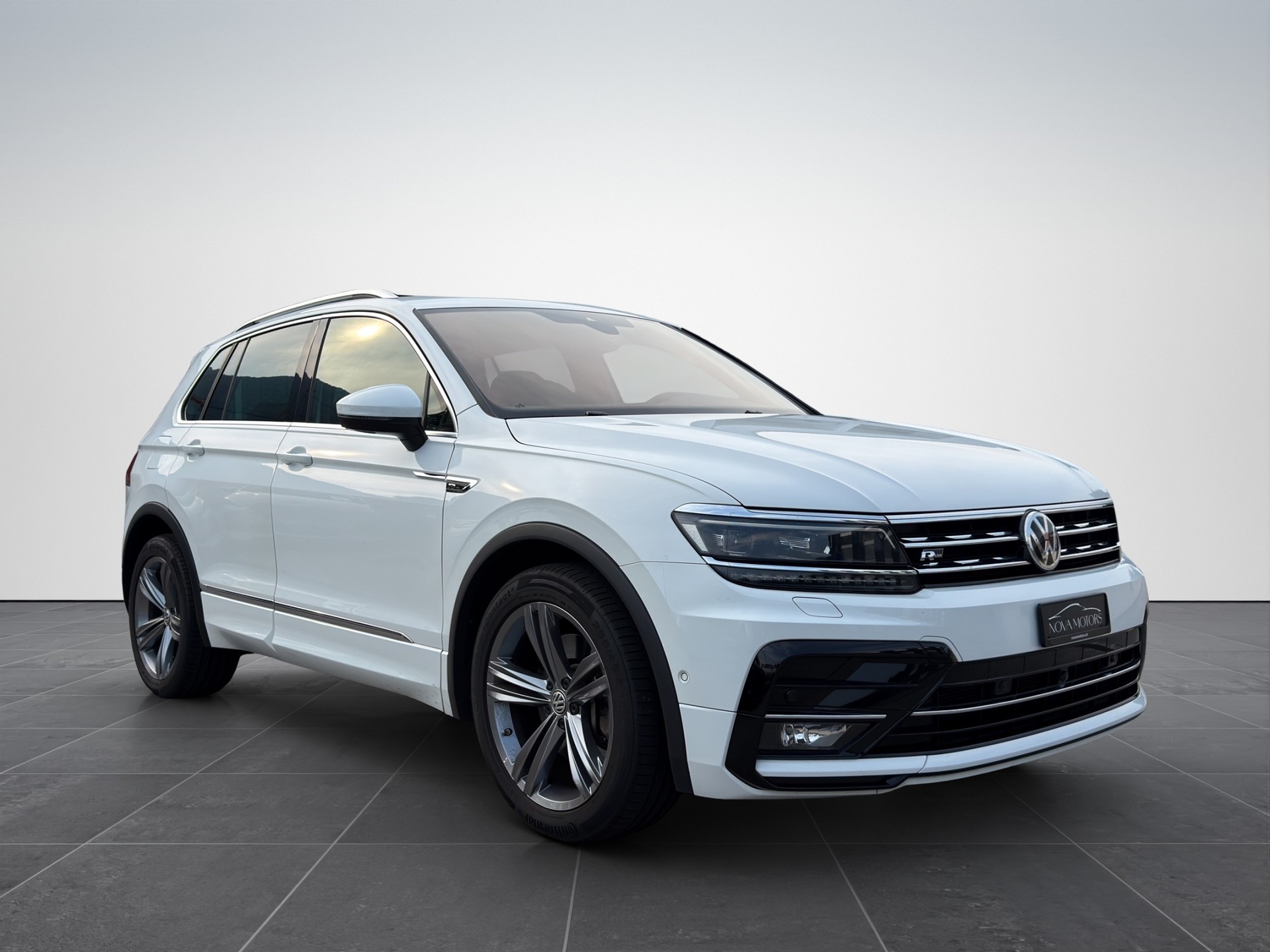 VW Tiguan 2.0TSI Highline 4Motion DSG-image-7